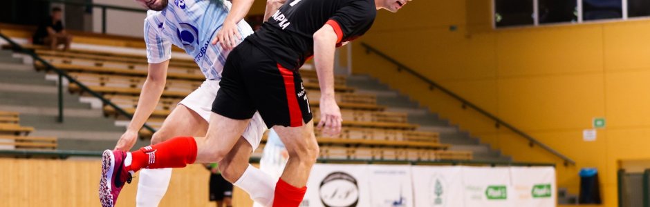 Interobal otočil zápas s Helasem, Zdráhal vstřelil hattrick