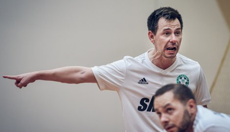 SOUHRN KOLA: Slavia si spravila chuť. Žabinští Vlci porazili Spartu