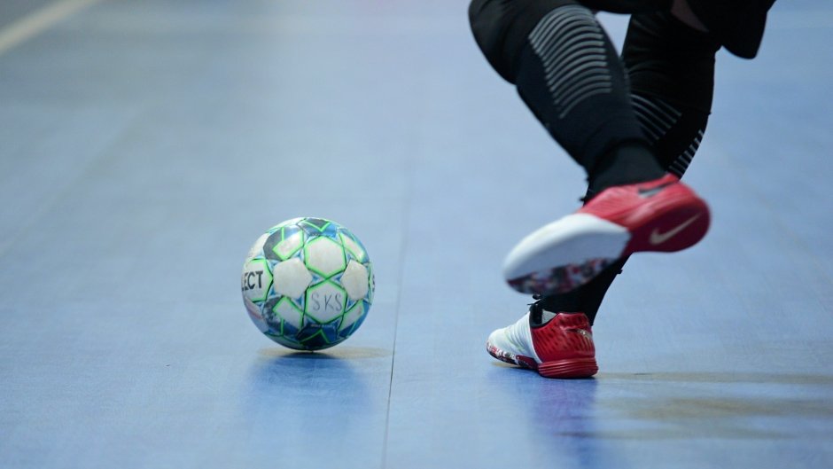 Divoký závěr přinesl futsalistům Dynama bod za remízu