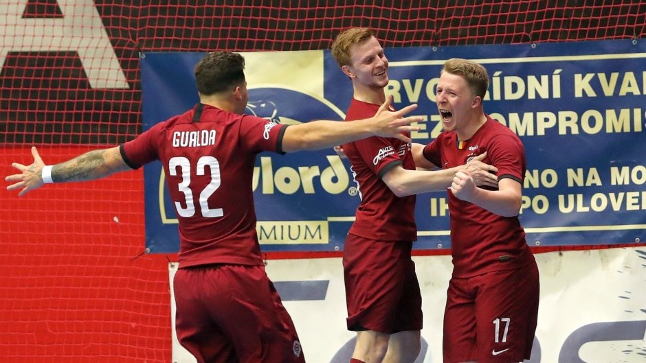 Historie derby pražských "S": Sparta bude mít v Edenu historicky nejlepšího střelce Křivánka