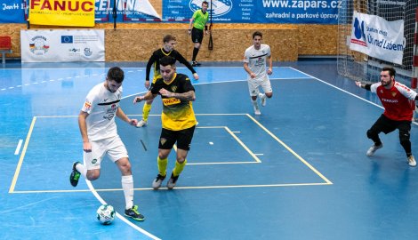 Oslabený Rapid vstoupil do roku 2022 porážkou 1:7 od Olympiku Mělník