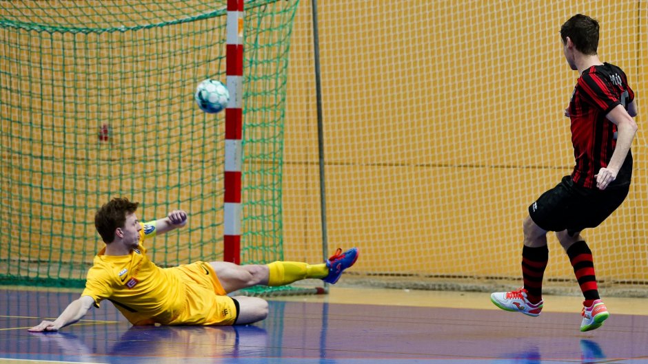 SOUHRN KOLA: Teplice a Plzeň stále nahání Chrudim
