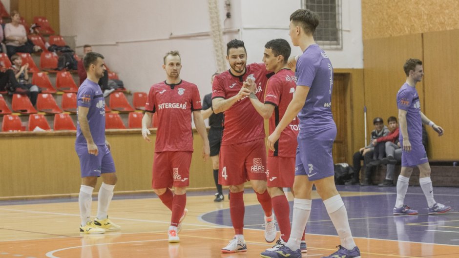 První čtvrtfinále jasnou záležitostí pro Chrudim