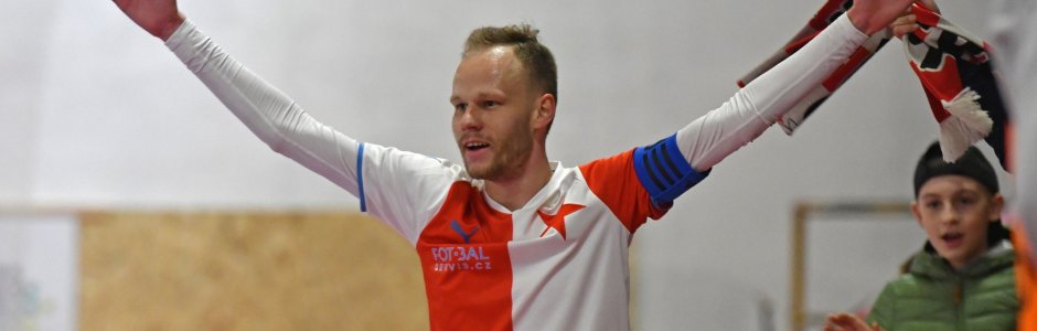 Slávistický kapitán Homola dovedl sešívané dvěma góly do semifinále