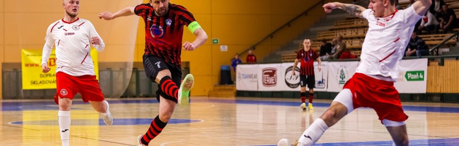 Čtyři góly Lukáše Rešetára pečetily plzeňský postup do semifinále