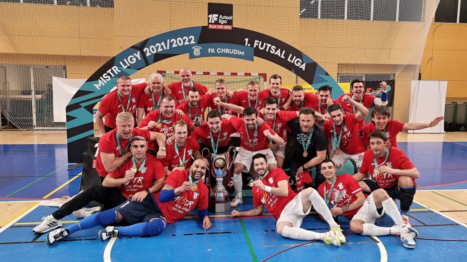 Chrudim prolomila smůlu v Plzni a slaví patnáctý titul