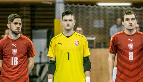 Reprezentační brankář Hůla zůstává v Česku. Oblékne dres Sparty