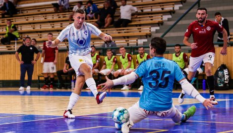 Sparta neohrozila Plzeň a dostala osmičku. Holý slavil hattrick