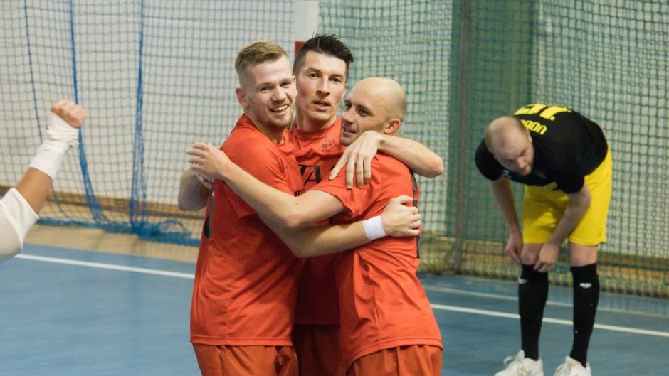 Jiří Chmelan po premiérové trefě: Naši fanoušci náš ženou vpřed