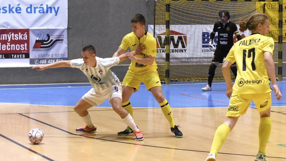 Interobal se ve Vysokém Mýtě prostřílel do čela tabulky