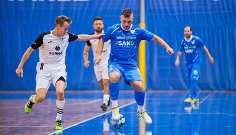 SOUHRN KOLA: Olomouc překvapila Helas. Mělník obral Spartu