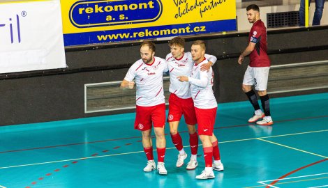 SOUHRN KOLA: Sparta nečekaně klopýtla v Liberci. Plzeň si vystřílela náskok