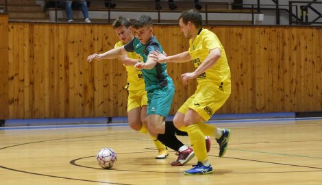 Jozef Stránský se vytáhl. Čtyři góly a dvě asistence za deset minut