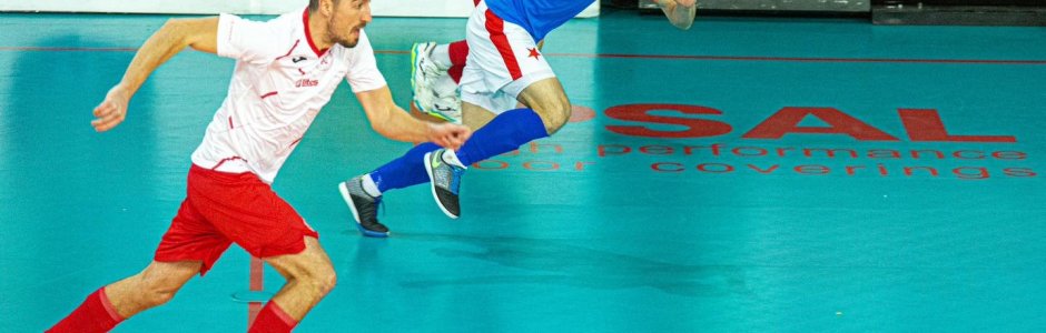 Hrdina hrdinou. Dvěma góly zařídil Slavii výhru