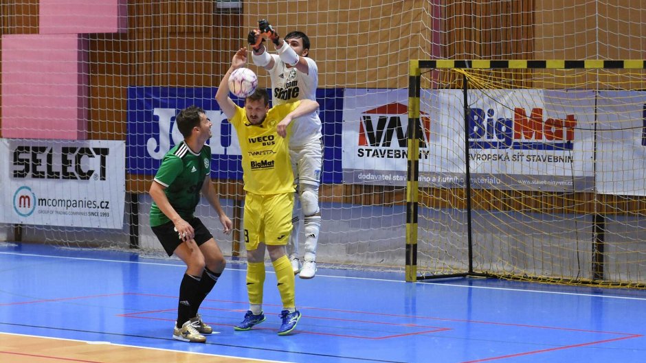 Nejzbach se v první polovině sezony přeci jen dočkal první výhry