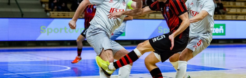 Perštejn trápil Plzeň. Interobal podržel hattrickem Seidler