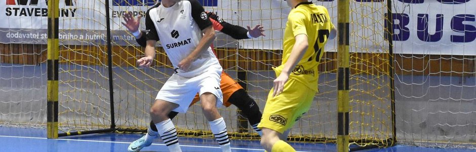 Záchranářská přestřelka. Nejzbach se odrazil z posledního místa