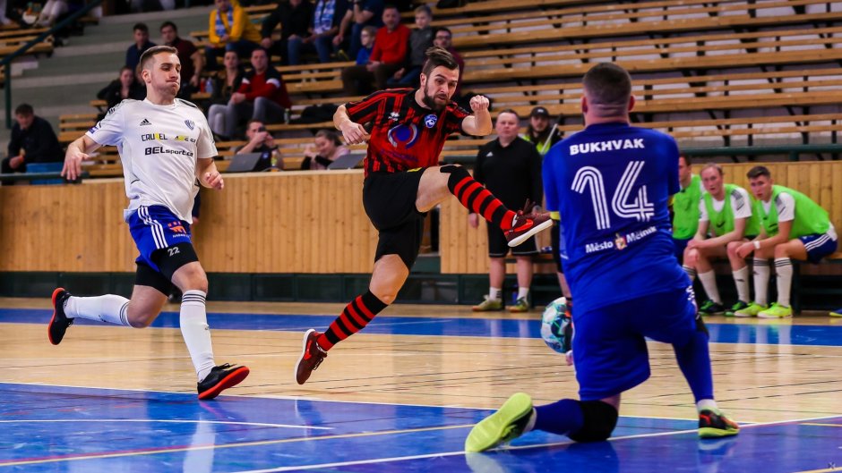 Plzeň porazila Olympik o deset branek