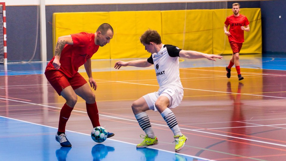 Klíma v poslední minutě vystřelil Perštejnu účast v play off