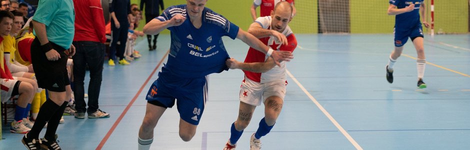 Prodloužení rozhodl slávista Ševčík a sešívaní mají mečbol