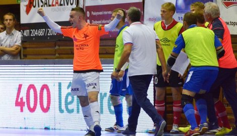 Do Slavie se vrací Ondřej Míča
