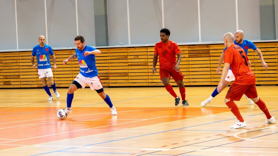 Slávisté rozhodli zápas v Kadani po přestávce. Stále se drží druzí