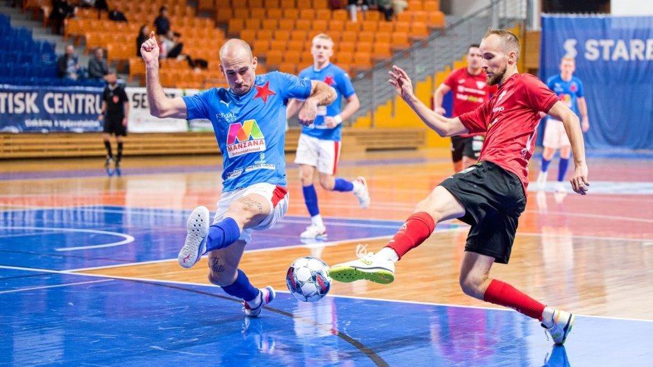 Hrdina v poslední minutě zachránil Slavii bod na Helasu
