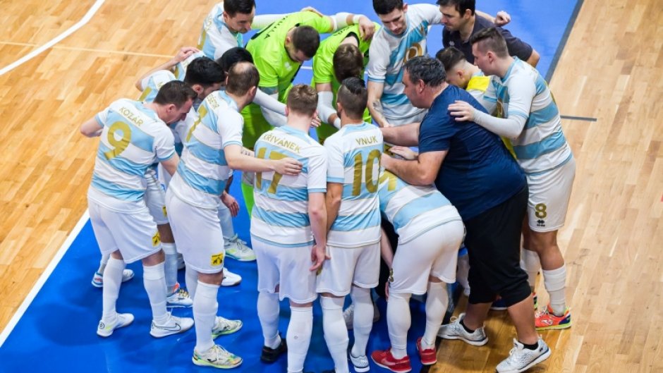 Středeční dohrávky: Chrudim na Helasu, Plzeň v Mělníce