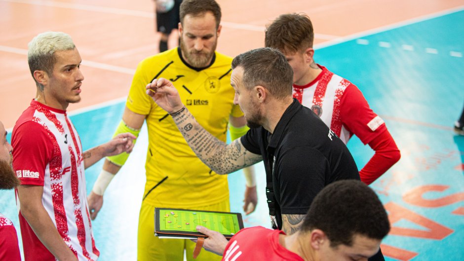 Z kabiny: Play off pokračuje druhými zápasy, kdo získá mečbol?