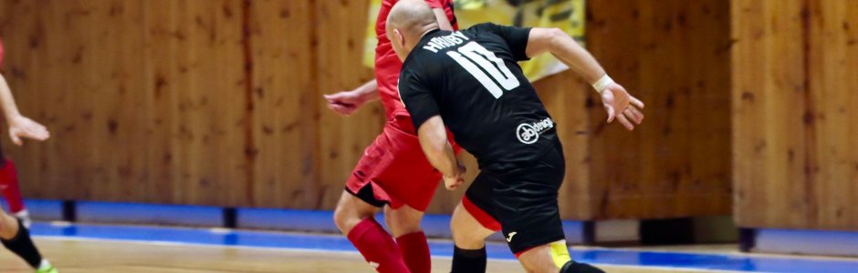 Kadaň vyhrála v Mýtě, nestárnoucí Salák dal hattrick