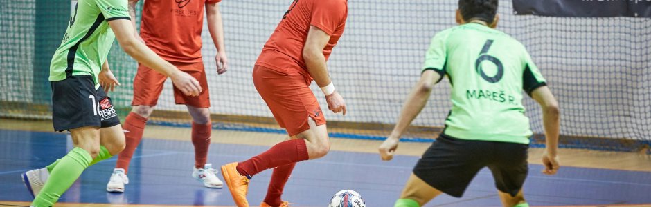 Chrudim vyhrála v Kadani o deset, David Drozd přidal další hattrick