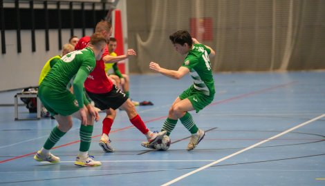 Kibalův hattrick nestačil, Helas odvezl z Prahy důležitou výhru