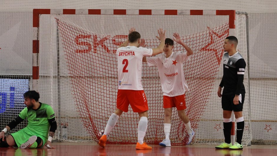 Homolův hattrick podtrhl výhru Slavie nad Libercem