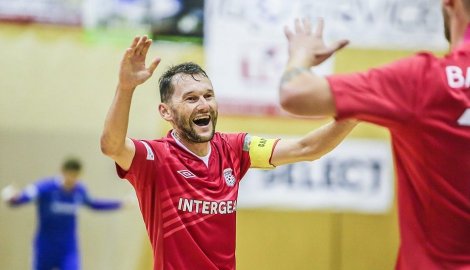 Roman Mareš slaví v plné futsalové síle padesátiny