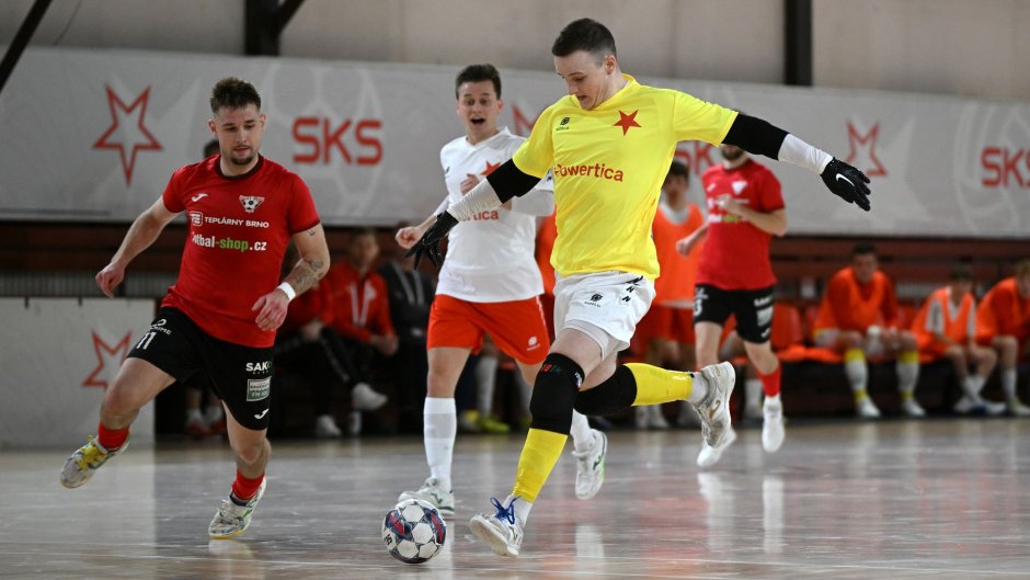 Slavii nasměroval k obratu svým gólem Vondráček