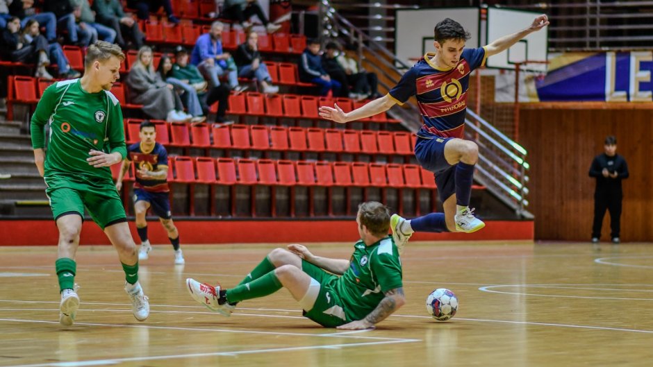 Rozhodl druhý poločas, Plzeň veze z Chomutova mečbol