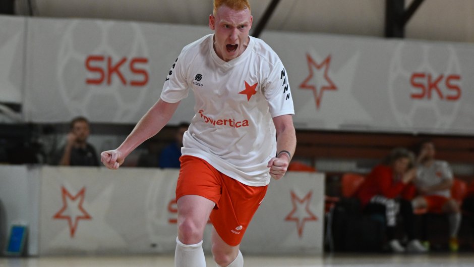 Slavia předvedla obrat v závěru a má mečbol!