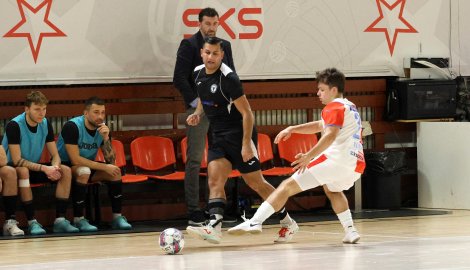 Chomutov hlásí kolumbijskou posilu, Krok se vrací do Kadaně, Fořt končí v Plzni